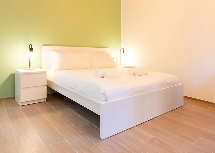 I-host - Sangro * Milán